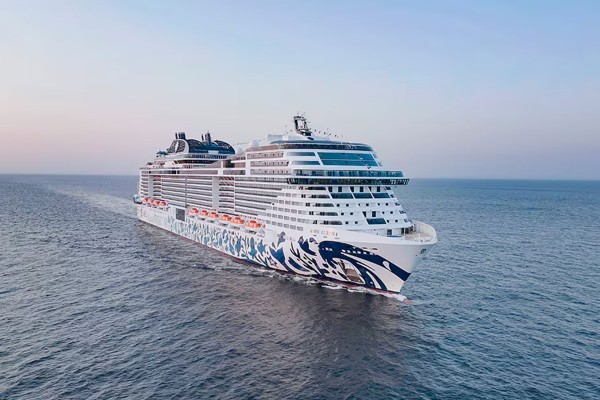 5 Yıldızlı MSC Euribia ile Norveç Fiyortları resmi