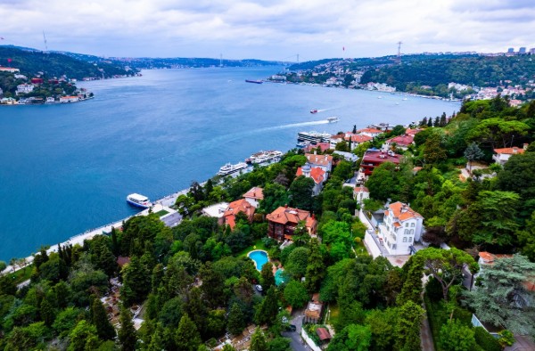 Boğaz'da İstanbul Hikayeleri (2) resmi