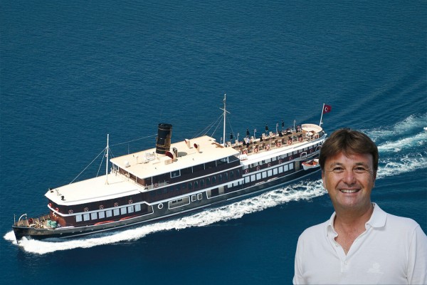 Halas'ta Zarif Bir İstanbul Boğaz Akşamı resmi