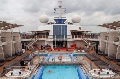 Endülüs'ün kalbinde, Elhamra Sarayı’nda büyülü bir gece... resmi